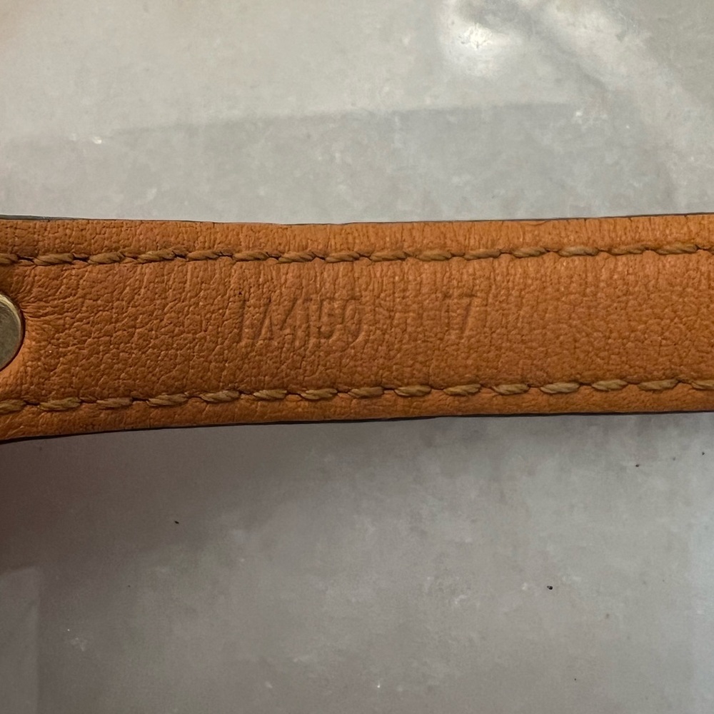 โSOLD ON โ๏ธโ Louis Vuitton Logomania Bracelet - Picture 6 of 13